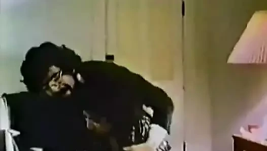 abanoz MİLF mastürbasyon içinde ön arasında adam (1970s vintage)