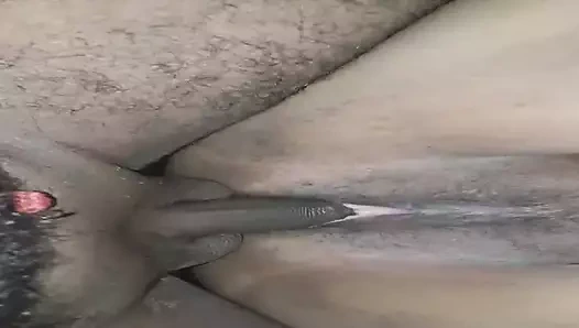 Büyük memeli komşuyla sert seks