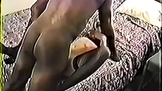 Büyük zenci yarağı bağımlılığı -% 100 amatör ve ev yapımı porno videoları. Orta yaşlı seksi kadınlar büyük zenci yarağı bağımlısı ve ırklararası sikiş