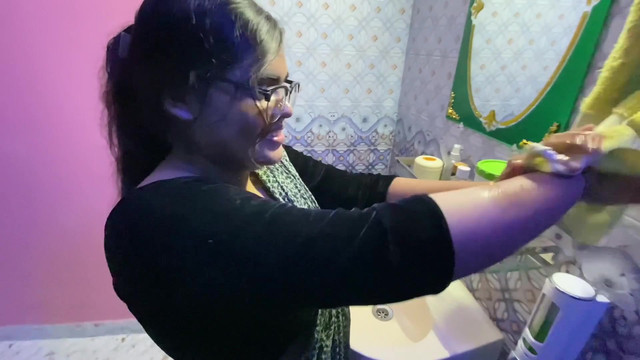 Stepmom and stepdaughter have romantic sex