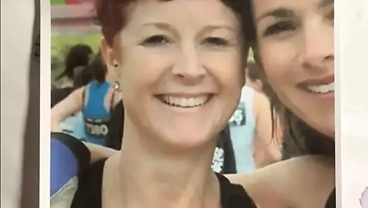 Nine Melissa'nın üstüne boşalıyorum