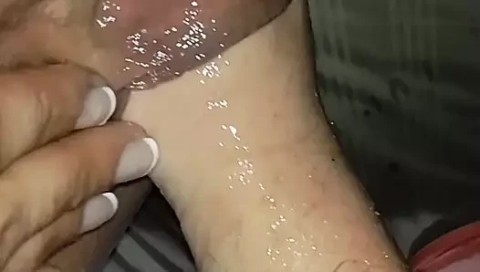 onun yardımı ile onu açık germe