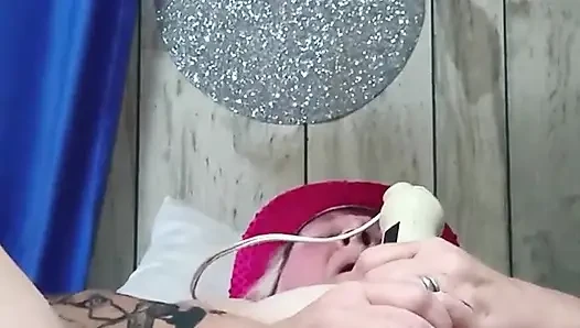 She Was Bored and Horny and Fucked Herself with No Warning