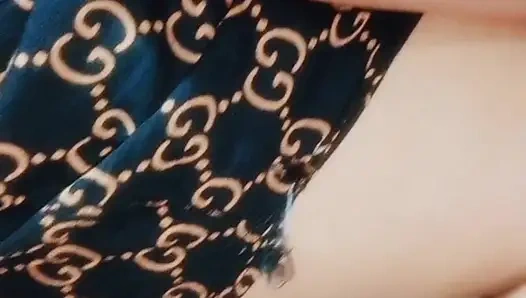 Son zamanlarda, evli kadın erzak istiyor