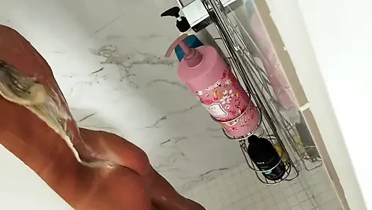 Roommate Told Me To Stop Using Tantaly And Fuck Her Instead