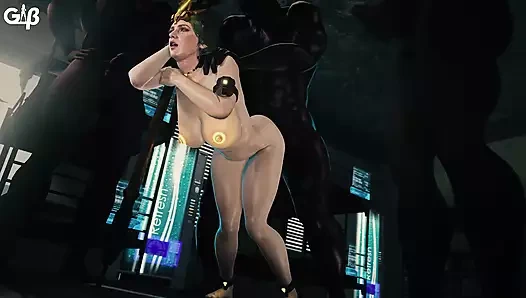 Milf, tüm oğlanların orada delik açmasına izin veriyor