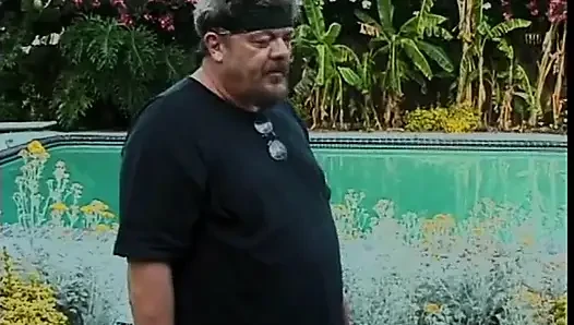 Ateşli sarışın sürtük arkadan sert sikiliyor