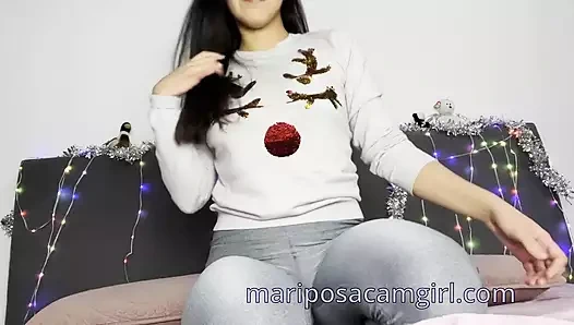 Yoga pantolonu giyen yüzüne osuran Latin