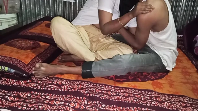 Sert sikiş videosu. Karı koca seks videosu.