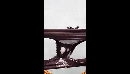 Cum üzerinde benim külot 3