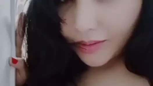 göğüs arası alay