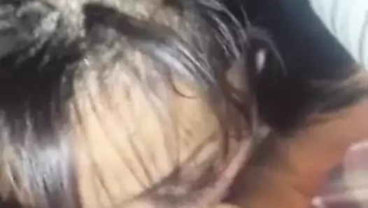 Sıcak latina milf ev yapımı oral seks büyük horoz ile anal denemek