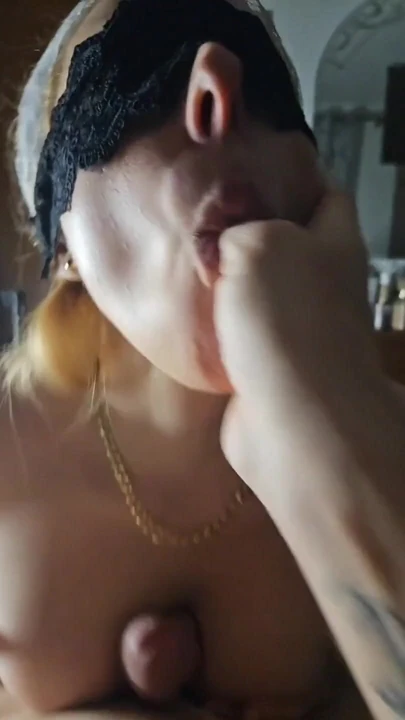 Ateşli blundygirl bdsm gecesi görülmeli!! | Klip 1