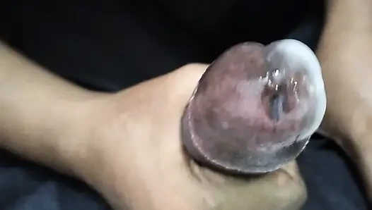 Üvey erkek kardeş ve üvey kız kardeş evde yalnızken