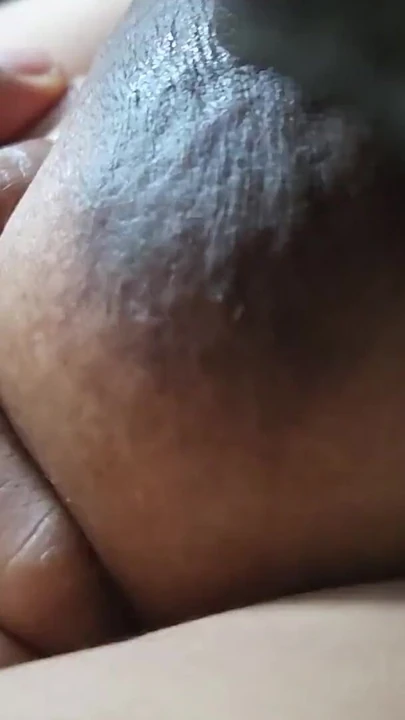 Ключевой момент из "Мусульманской девушки Mallu в хиджабе минет, поедание киски и трах с соседом Malappuram, Керала"