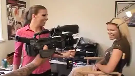 Kelly kline ve gia paloma çok fazla sperm yiyor