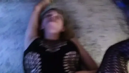 Bakış açısı sıkı amcığının sikilmesini seviyor!