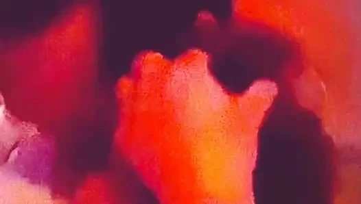 Kocam bana saplarken erkek arkadaşımı emiyor.