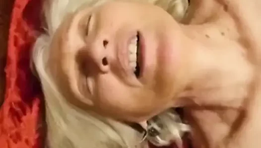 Sue palmer beni bir fahişe gibi becer diyor