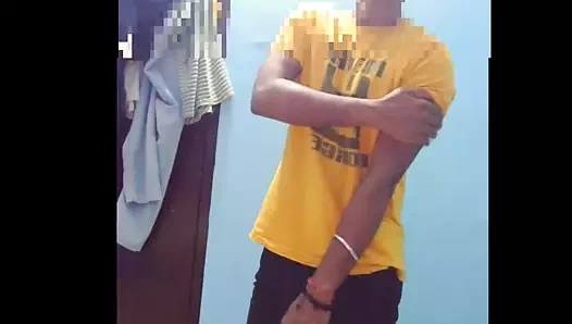 Munni'yi düşünen çük ile eğlence