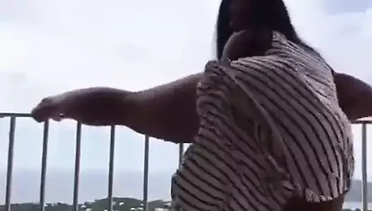 ganimet sallamak balkon