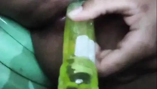 I hitch, I don't have anyone to fuck me and I come