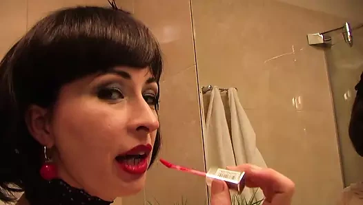 Klasik tarz sapık kadın