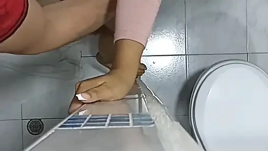 New York Abd'li 18 yaşındaki esmer büyük sarkık memeler üvey erkek kardeşinin büyük yarağını sikiyor bölüm 98