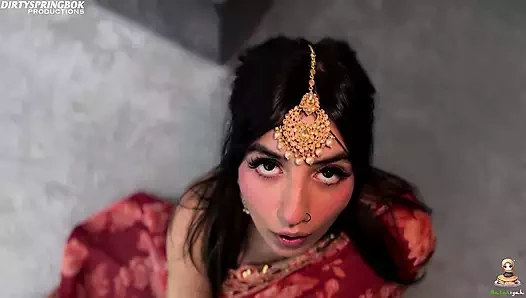 Pakistanlı yenge aaliyah yasin beyaz bir yarağın ağzına boşalmasına izin veriyor