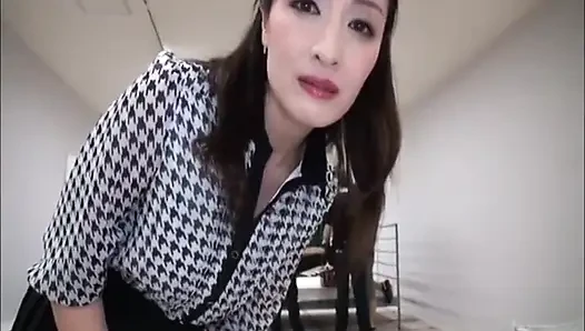 Efsanevi ağız becerileri. Olgun baştan çıkaran kadın erkekleri son damlasına kadar boşaltıyor - ep5