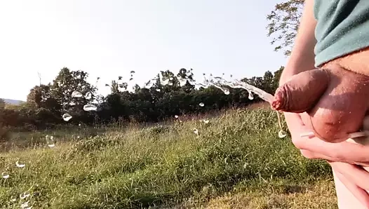 erken yumuşak boşalmak ile açık havada işemek