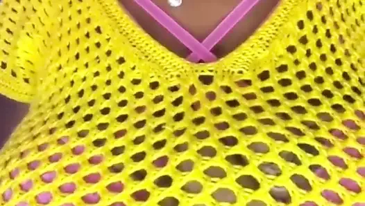 Sana popomu gösterip mastürbasyon yapmayı seviyorum, bebeğim