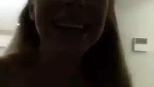 Bu kadın nasıl sevilmez