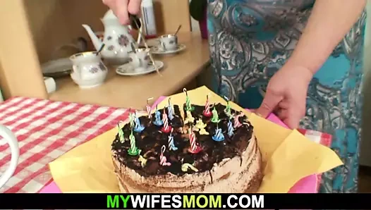 büyük kayınvalide sürmek onun hile dick