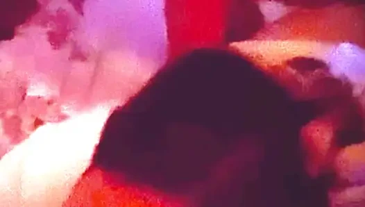 Kocam bana saplarken erkek arkadaşımı emiyor.