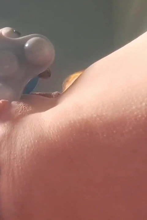 Masajcı ile fışkırtıyor