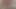 Parmaklarını boyarken edepsizce işiyor