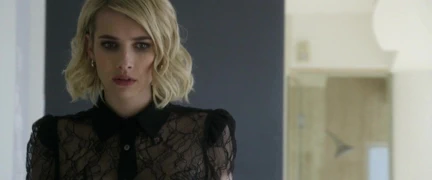 Emma roberts - ''milyarder erkek kulübü'' 04