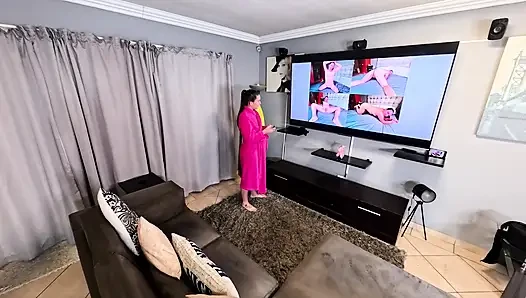 Fucking my step sister after she showed me naked pics of herself