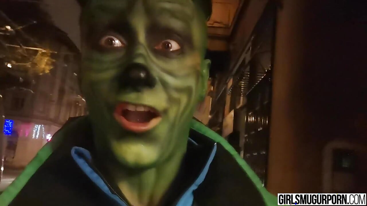The Grinch XXX Parody