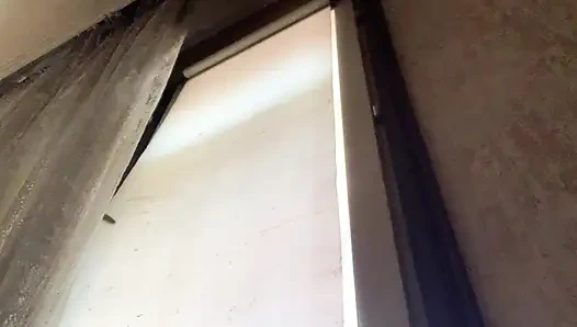 Onları sikmek istediğini biliyorum