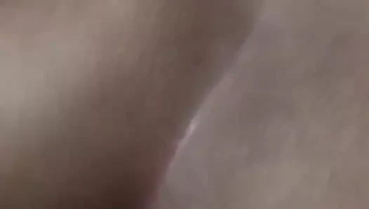 Magrinho roludo na morena