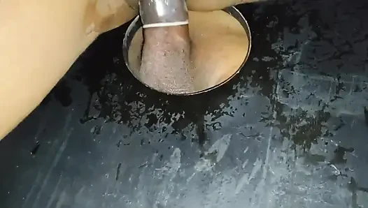 Delikten siyah yarak emmeyi seviyorum, o kadar azdım ki ona götümü bile verdim!