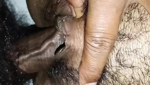 Rangila Yenge'yi kutluyor