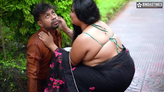 Garden mehi Padosh Ki Dost ki Bhabhiji ko Khule pe pel dala ( Hindi Audio )