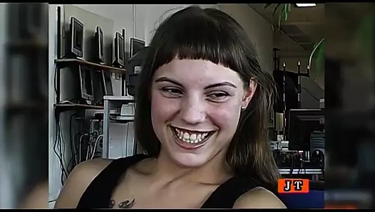 Ggg - sperm süper yıldızı - esmer sert sikiliyor.