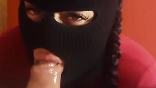 Boğaz keçisi büyük zenci emiyor