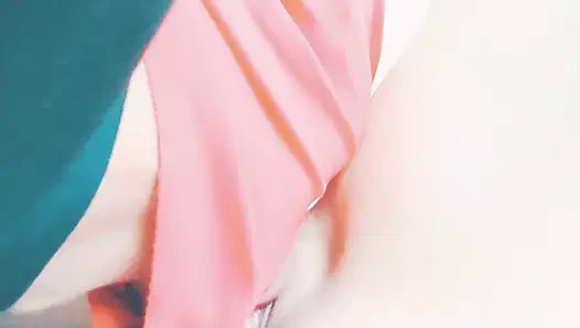 İzin almadan vücudumu öpmeyi seviyorum