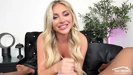 Ateşli sarışın Kayley Gunner isiah maxwell'in büyük zenci yarağı tarafından dölleniyor