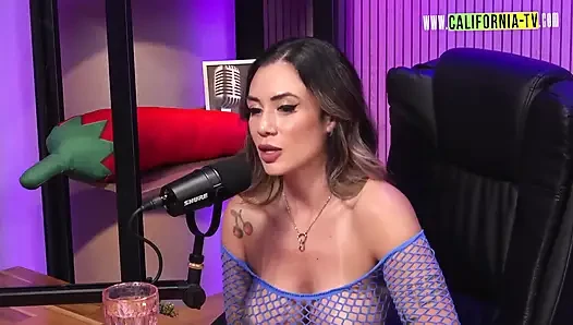 Latin ateşli Alexia Dhein ile podcast